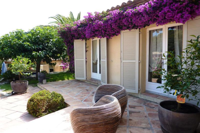Vente villa Grimaud Vente villa Grimaud Villa Grimaud Golfe de st tropez, achat villa 5 chambres 240 m²