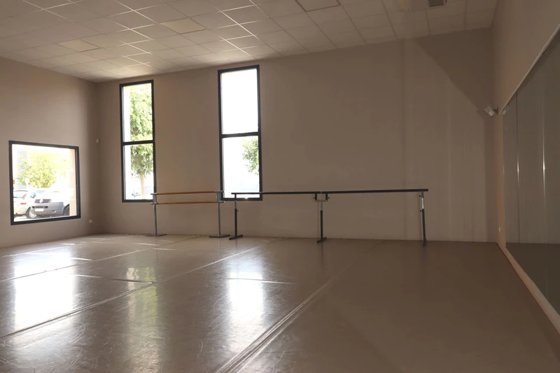 Professionnel murs local professionnel Perpignan  
