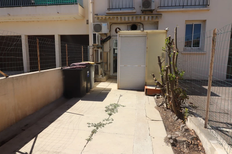 Professionnel local commercial Canet-en-Roussillon  