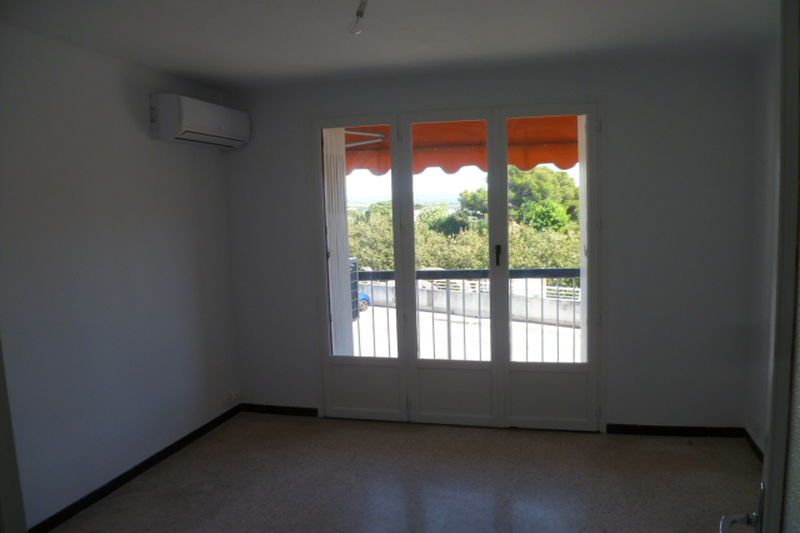 Photo Appartement La Ciotat Périphérique centre ville, Location appartement 3 pièces 56 m²