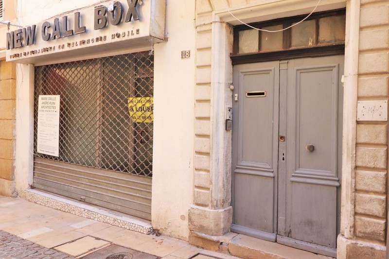 Photo Local professionnel La Ciotat Centre-ville, Professionnel local professionnel 53 m²