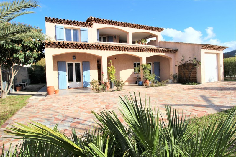 Photo Villa Saint-Cyr-sur-Mer to buy villa 5 bedrooms 180 m²