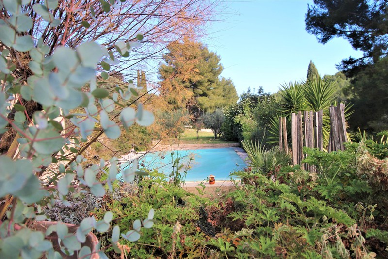 Photo House Saint-Cyr-sur-Mer to buy house 6 bedrooms 310 m²