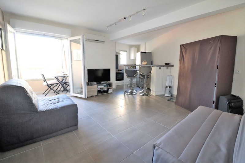 Photo Apartment Bandol Centre-ville, to buy apartment 1 room 33 m²