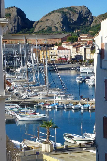 Photo Apartment La Ciotat Proche vieux port, to buy apartment 3 rooms 57 m²