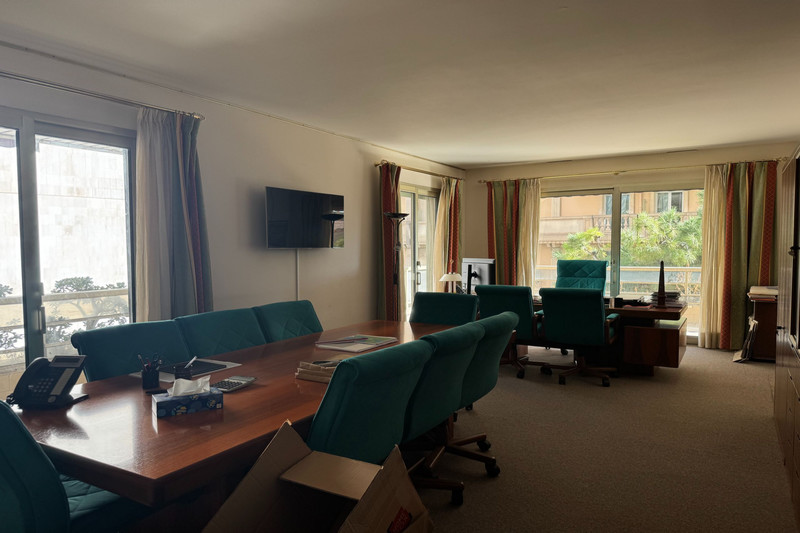 Professionnel bureau Monaco  