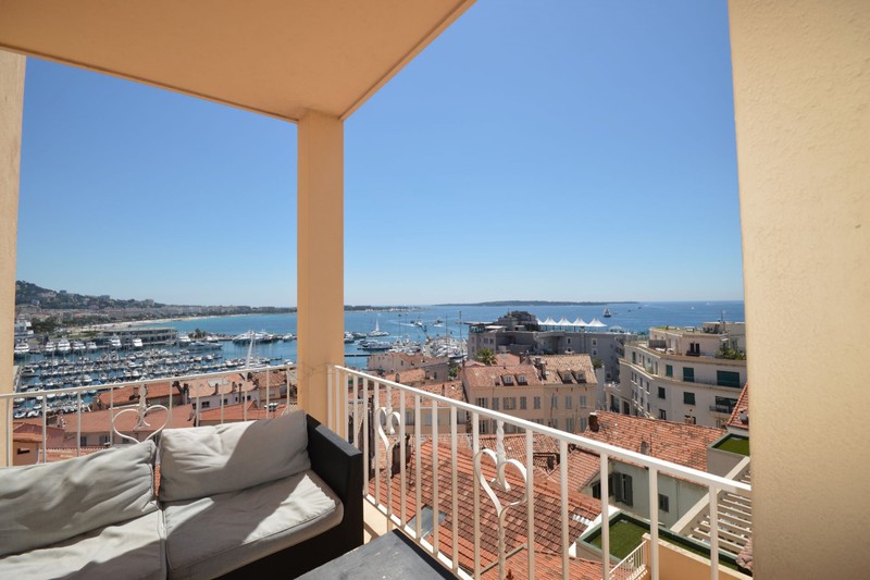 Appartement Cannes Suquet,  Location saisonnière appartement  3 pièces   65&nbsp;m&sup2;