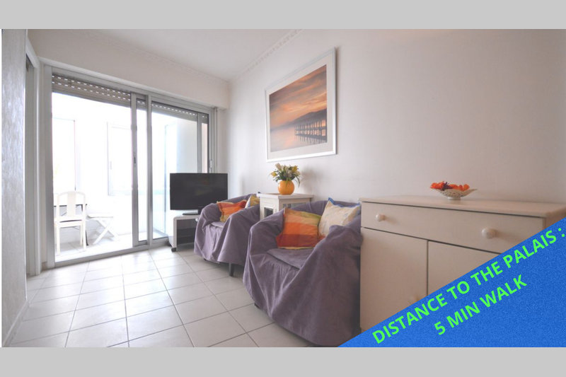 Apartment Cannes Centre ville - proche forville,  Location saisonnière apartment  2 rooms   45&nbsp;m&sup2;