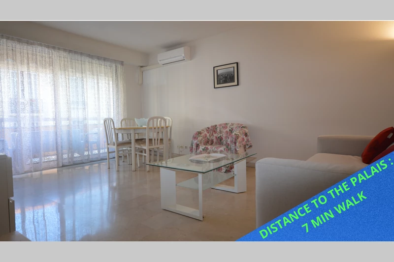 Apartment Cannes Centre-ville (carnot et environs),  Vacation rental apartment  1 room   28&nbsp;m&sup2;