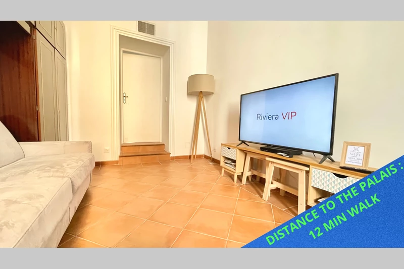 Apartment Cannes Suquet,  Vacation rental apartment  1 room   35&nbsp;m&sup2;
