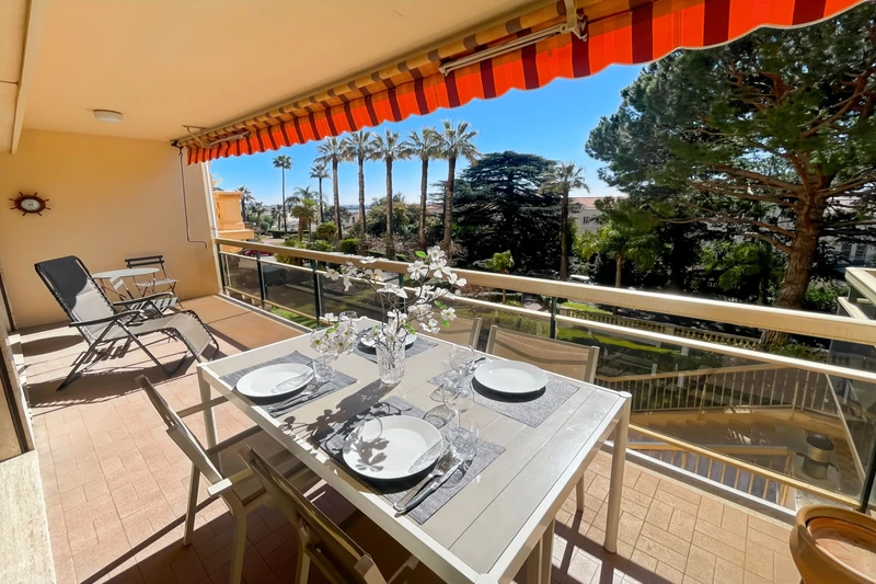 Appartement Cannes Stanislas,  Location saisonnière appartement  3 pièces   75&nbsp;m&sup2;