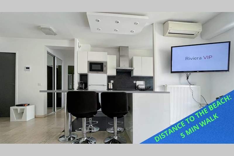 Appartement de caractère Cannes Suquet,  Location saisonnière appartement de caractère  2 pièces   44&nbsp;m&sup2;