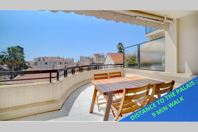 Apartment Cannes  Vacation rental apartment  4 rooms   90&nbsp;m&sup2;