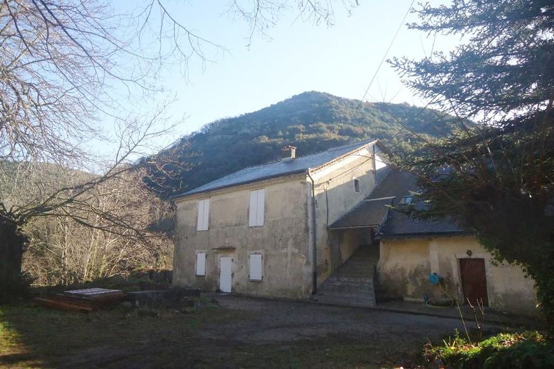 Photo Appartement Gorniès Location saisonnière appartement 3 pièces 70 m²