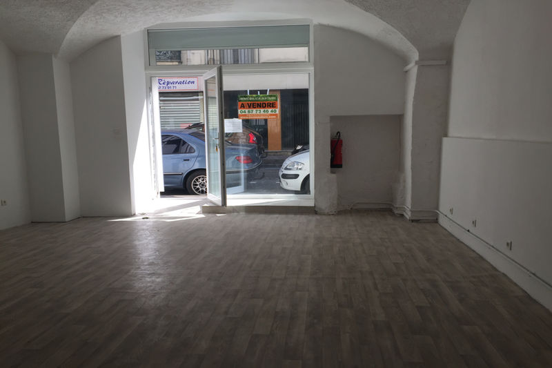 Photo Boutique Ganges Professionnel boutique 65 m²