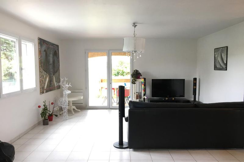 Photo Villa Castelnau-le-Lez Sablassou , Location villa 4 chambres 111 m²
