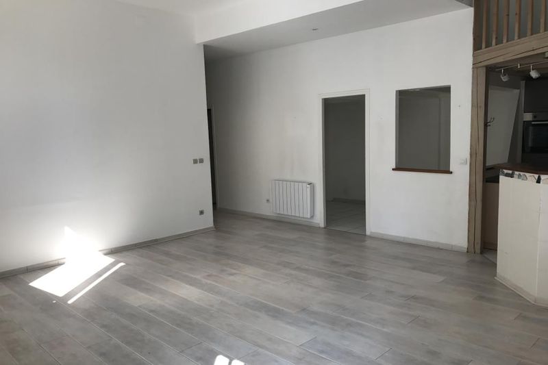 Photo Duplex Castelnau-le-Lez Centre-ville, Location duplex 4 pièces 88 m²