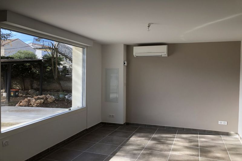 Photo Appartement Le Crès Location appartement 2 pièces 34 m²