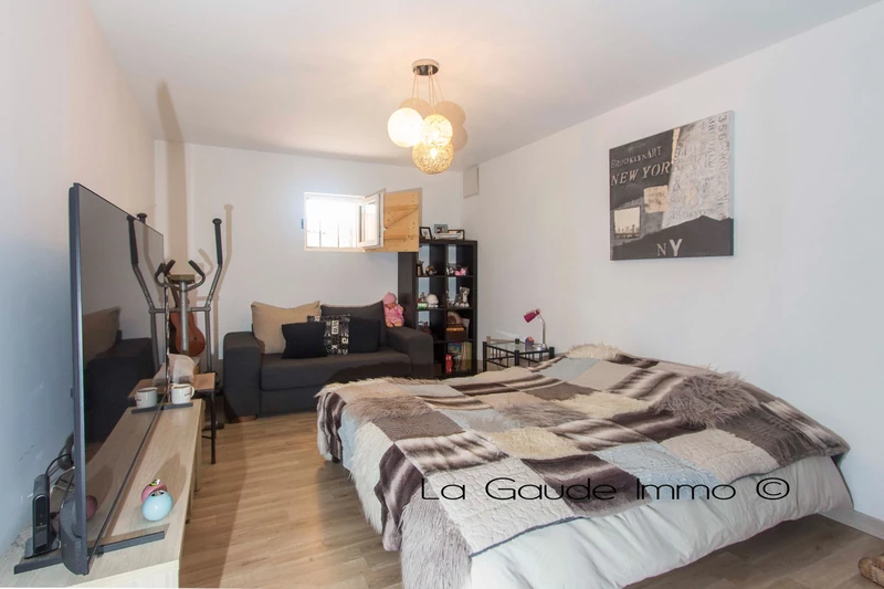 Vente maison Saint-Laurent-du-Var  