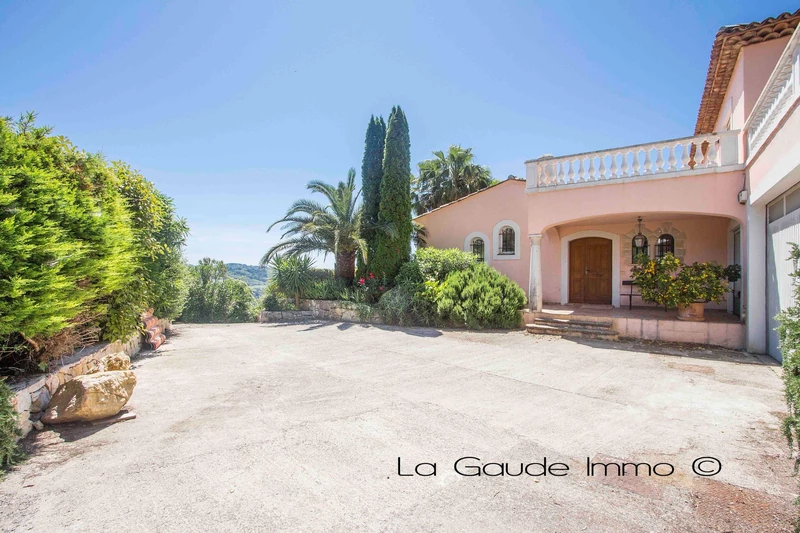 Vente villa Saint-Jeannet  