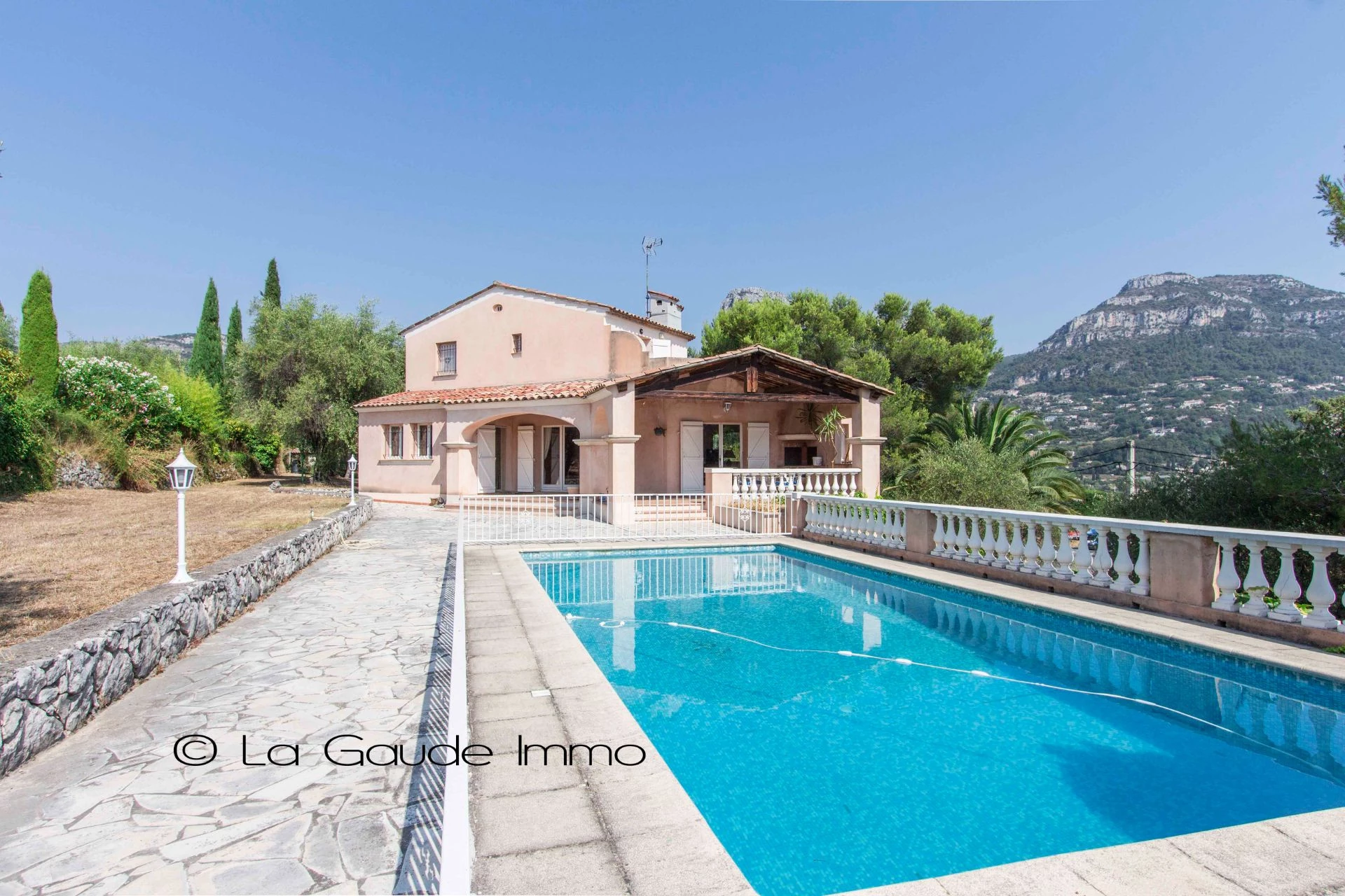 Maison 163 m² · à La Gaude · 163 m² · 840 000 €