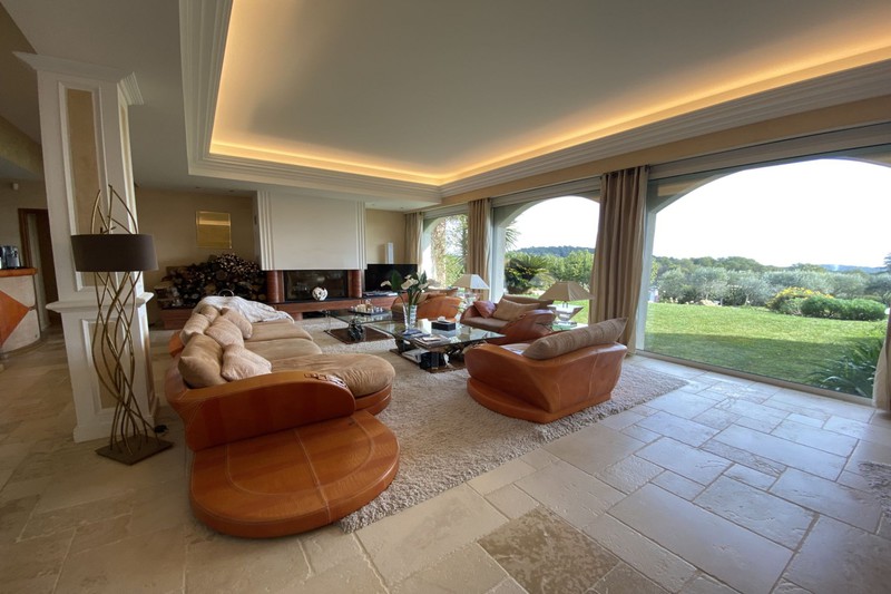 Location saisonnière villa Mougins  