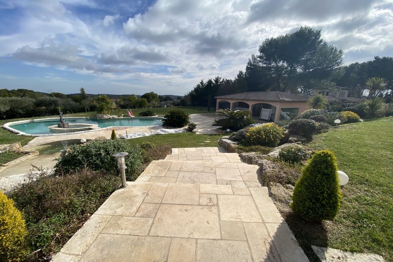 Location saisonnière villa Mougins  