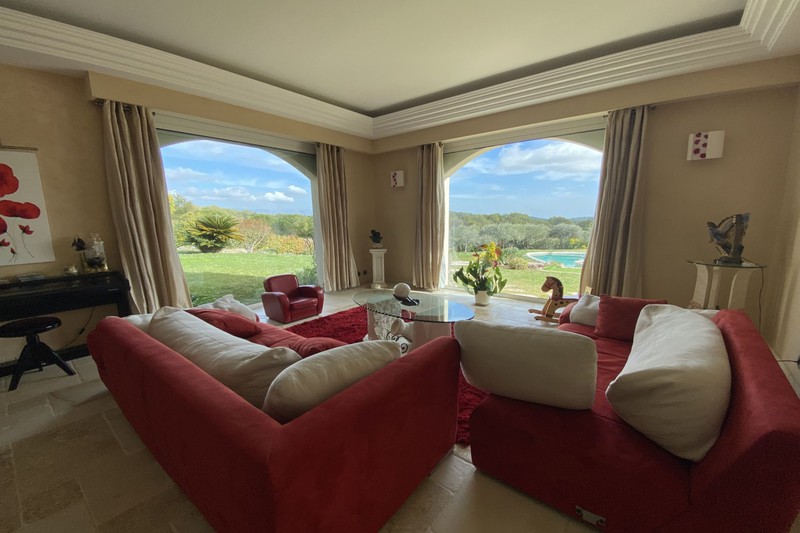 Location saisonnière villa Mougins  