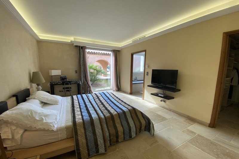 Location saisonnière villa Mougins  
