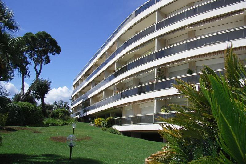 Location saisonnière appartement Cap d'Antibes  
