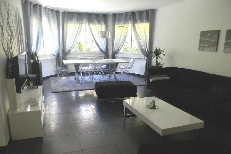 Location saisonnière villa Juan-les-Pins  