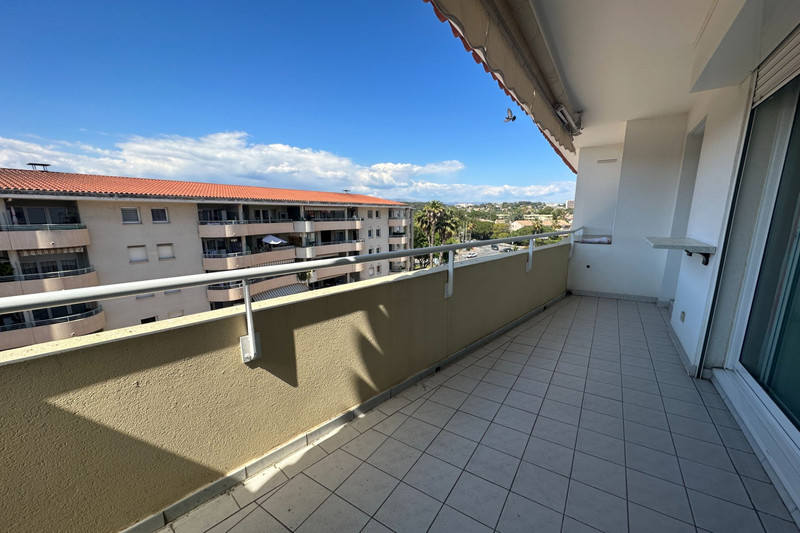 Location saisonnière appartement Antibes  