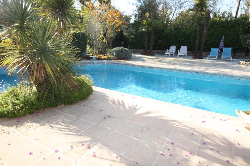 Location saisonnière villa Juan-les-Pins  