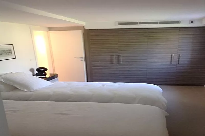 Location saisonnière villa Cap d'Antibes  