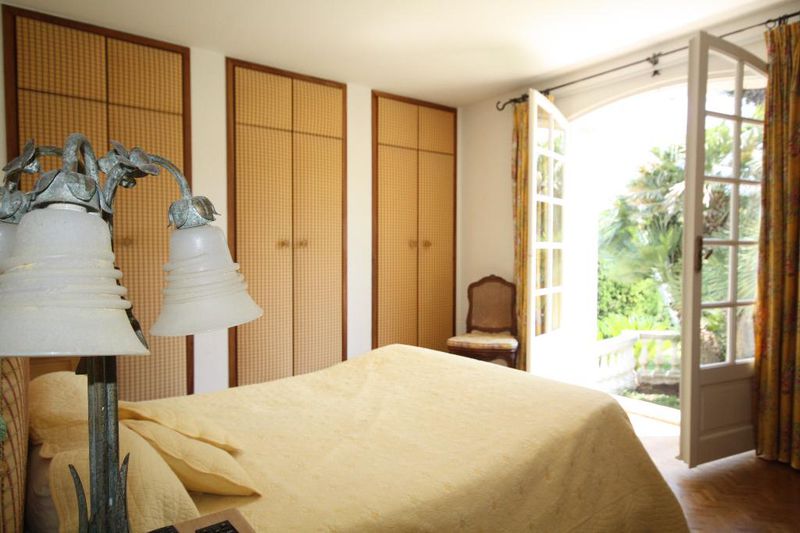 Location saisonnière villa Juan-les-Pins  