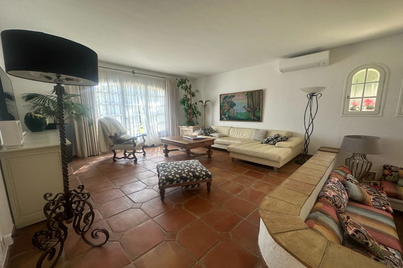 Location saisonnière villa Juan-les-Pins  