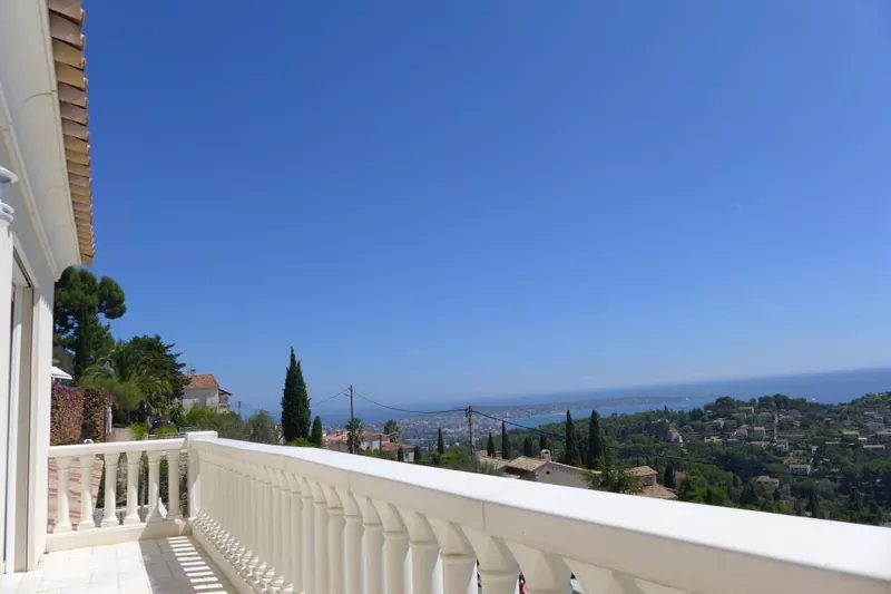 Location saisonnière villa Vallauris  