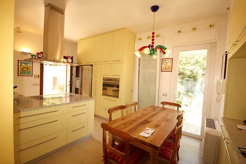 Location saisonnière villa Cap d'Antibes  