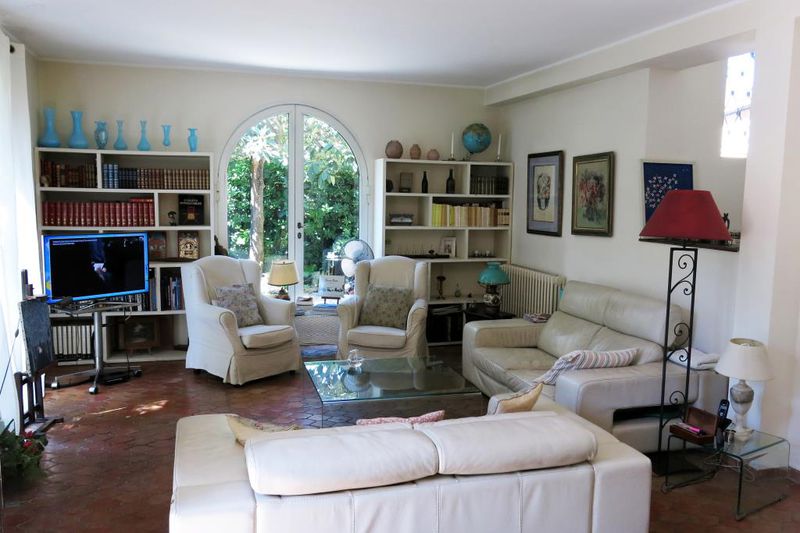 Location saisonnière villa Cap d'Antibes  