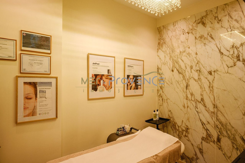 Professionnel local commercial Sainte-Maxime  
