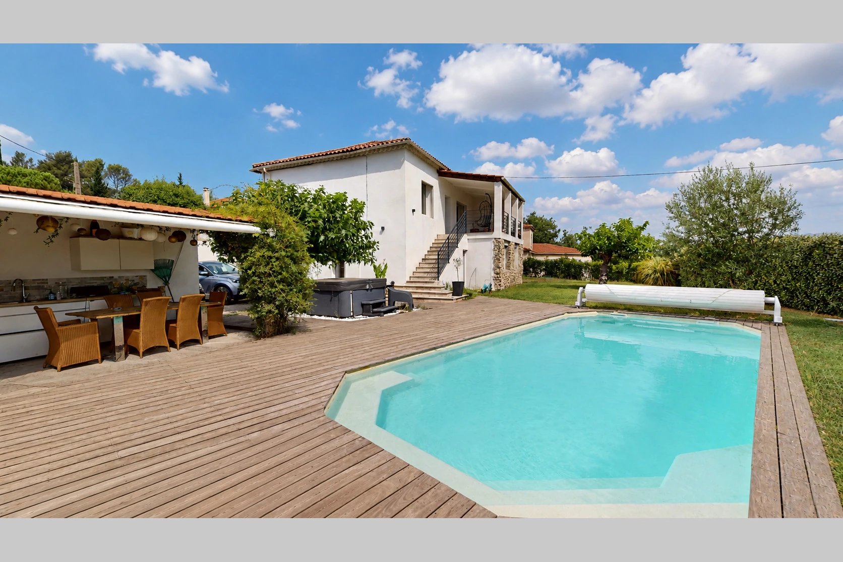 Maison 120 m² · à Gréasque · 120 m² · 679 000 €