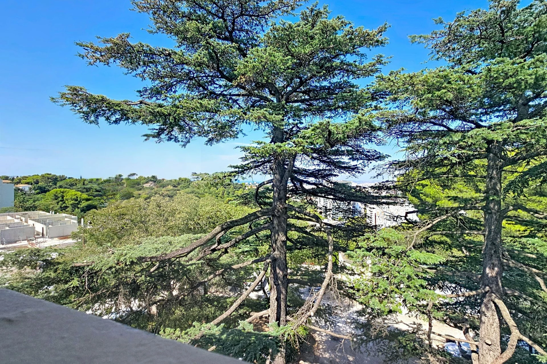 Appartement 3 pièces 69 m² · à Marseille · 69 m² · 215 000 €