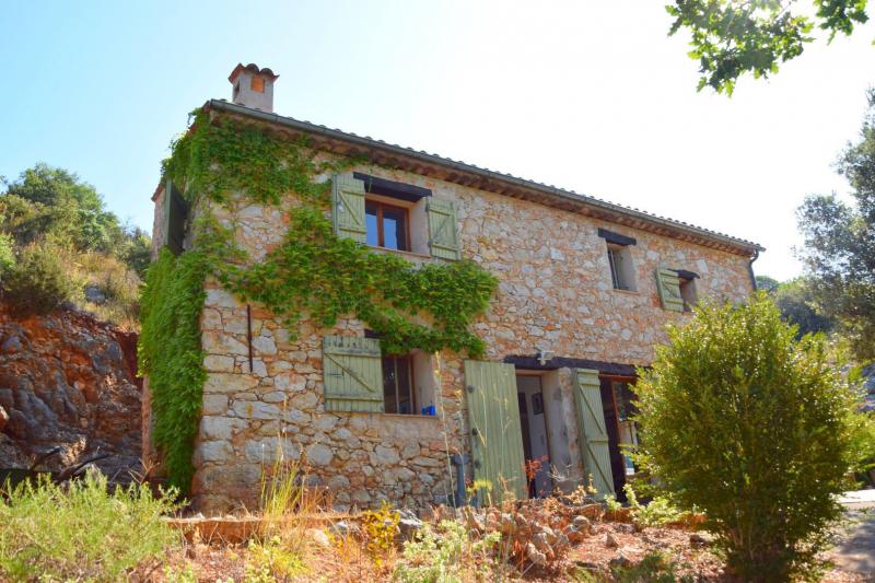 Photos Bastide provençale et Maisons en pierres à vendre dans le Haut Var