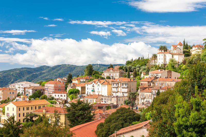 Photos Découvrez l'immobilier à Grasse par quartiers