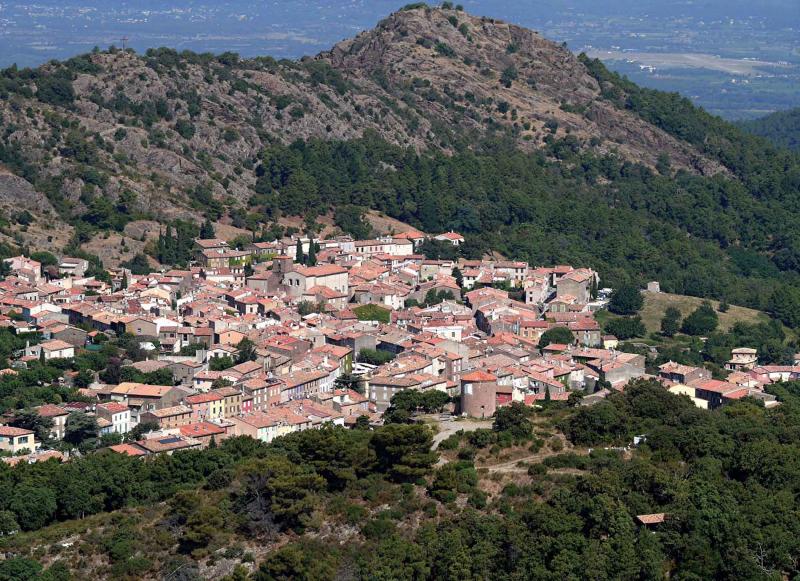 Photos Golfe de Saint-Tropez : villa à vendre à la Garde Freinet