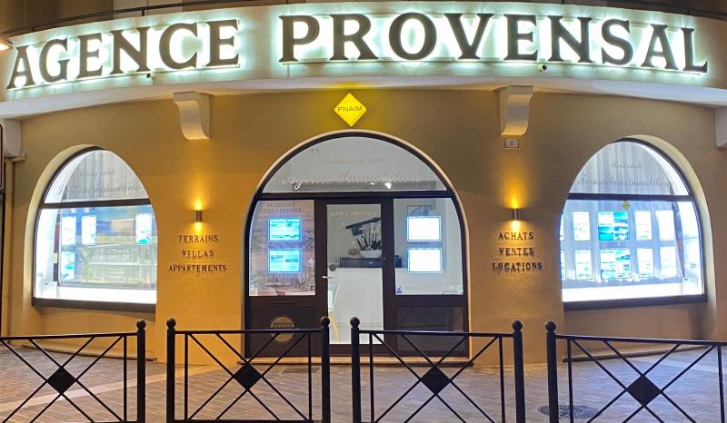Photos  L’Agence Immobilière Provensal à Sainte-Maxime : un partenaire de choix pour vendre votre bien immobilier.
