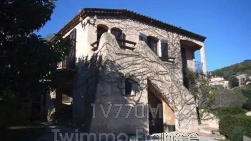 Photo Maison La Roquette-sur-Siagne   achat maison  5 chambres   170&nbsp;m&sup2;