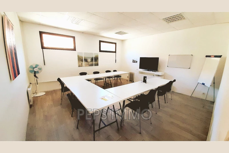 Professionnel locaux Marignane  