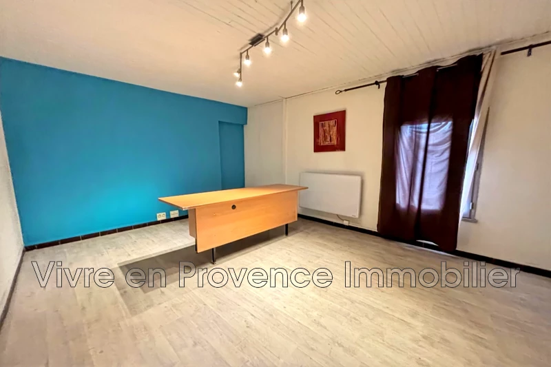 Professionnel local commercial Morières-lès-Avignon  