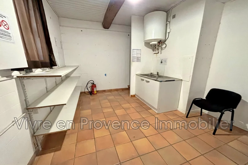 Professionnel local commercial Morières-lès-Avignon  